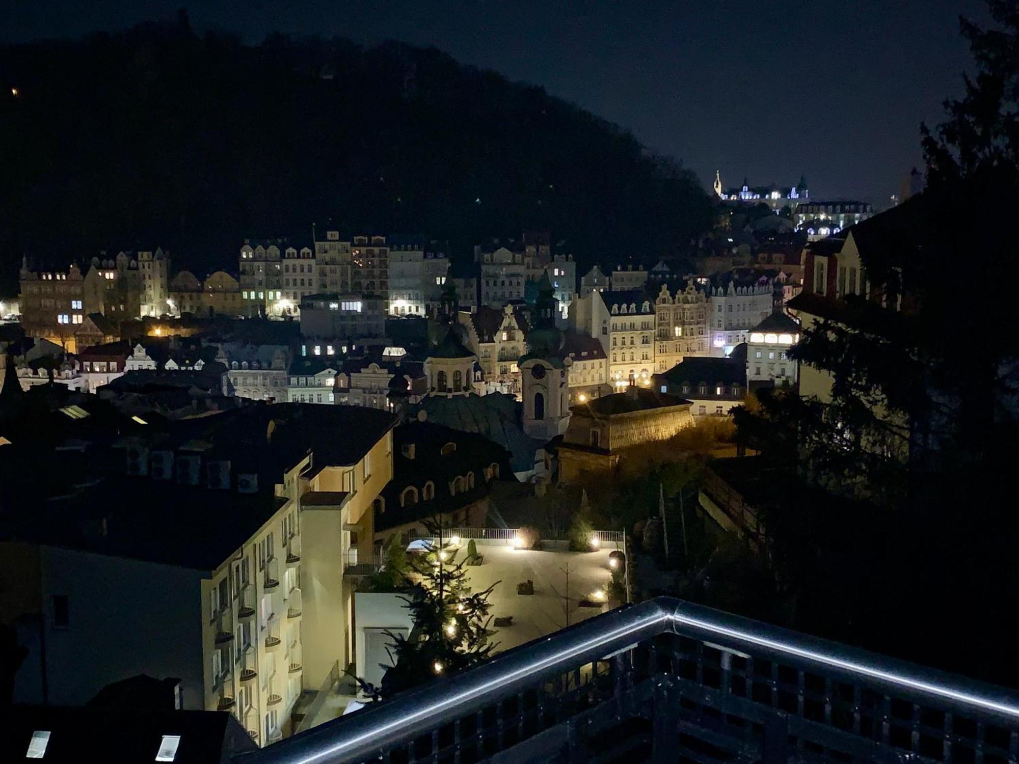 Romanceart Apartments Karlovy Vary Exterior photo